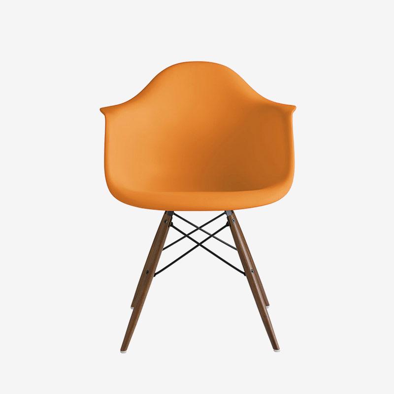 Minimal Chair - Image 2